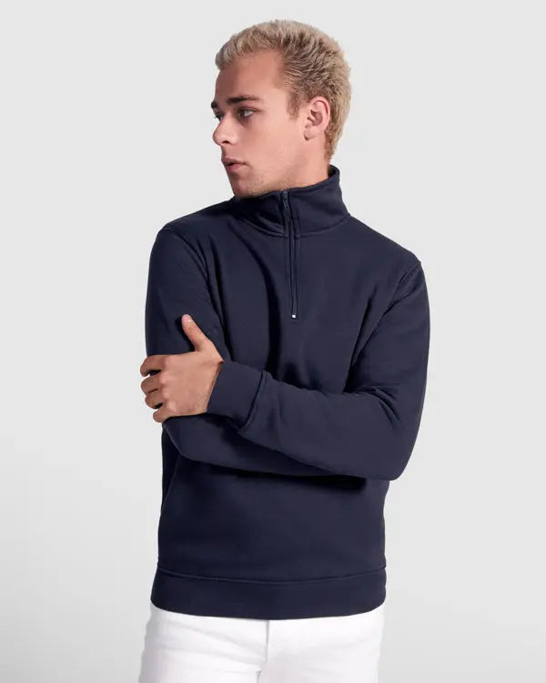 Sudadera con media cremallera a tono y cuello alto Vetonek