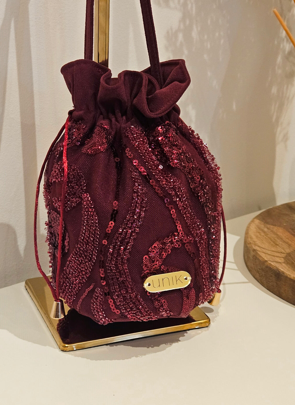 Bolso Bombonera Glam – Terciopelo con Lentejuelas