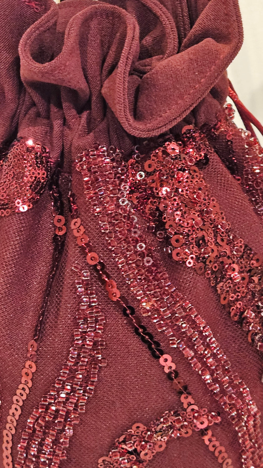Bolso Bombonera Glam – Terciopelo con Lentejuelas
