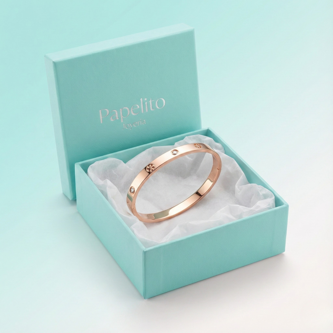 Pulsera "Amor Eterno" con Detalles de Tornillos y Circonitas - 100% Acero Bañado en Oro de 18K