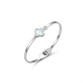 Pulsera Rígida con Trébol de Nácar Blanco y Gema 100% Acero Inoxidable Color Plata
