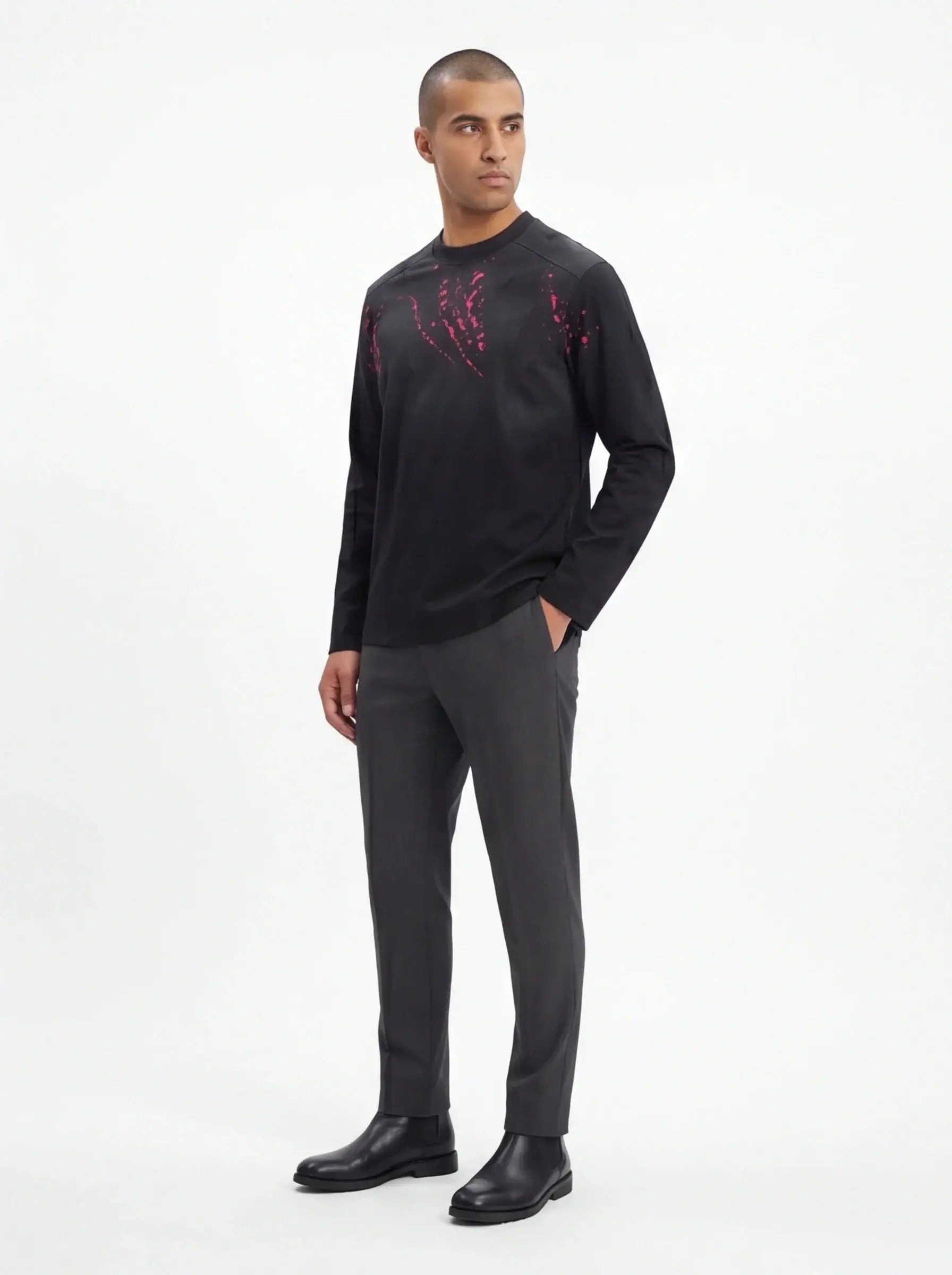 Innovative Dynamic Long Sleeve Shirt