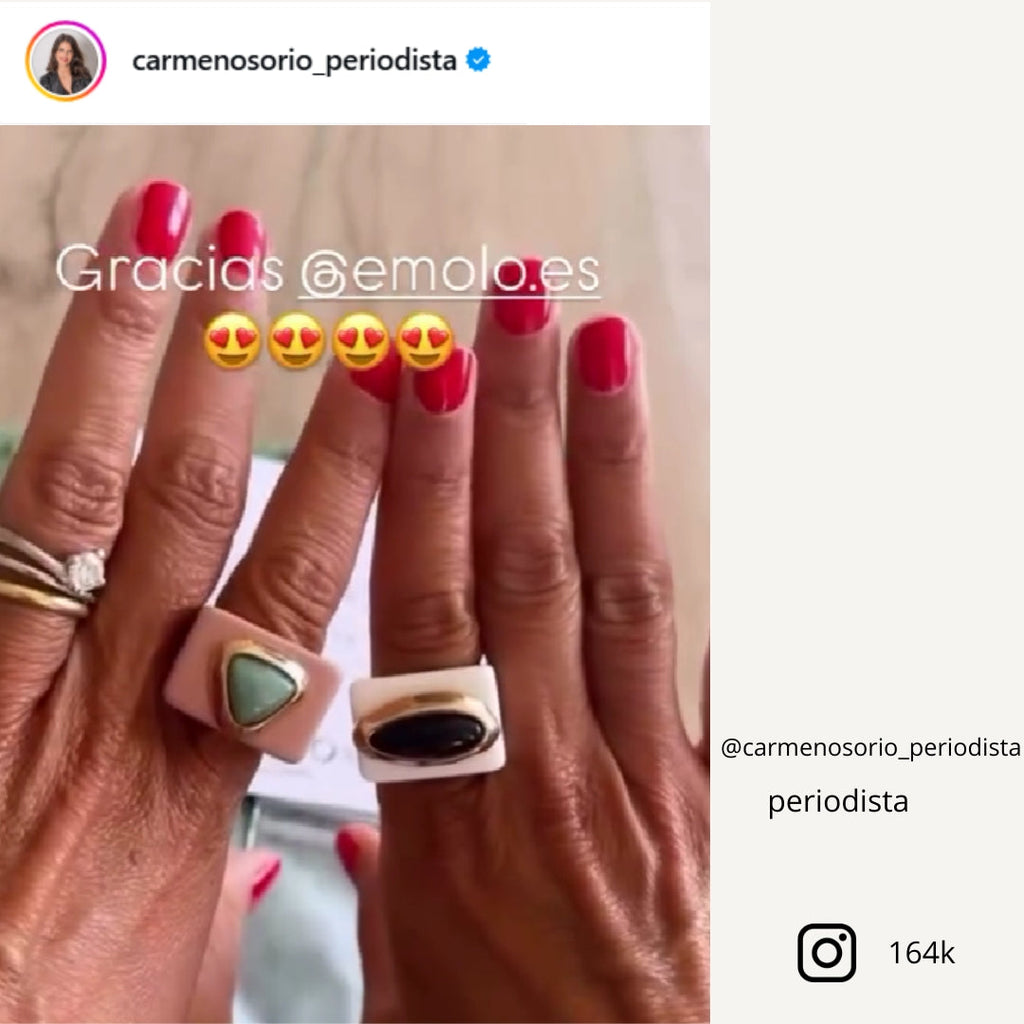 Anillo color maquillaje con piedra natural Cuarzo Verde