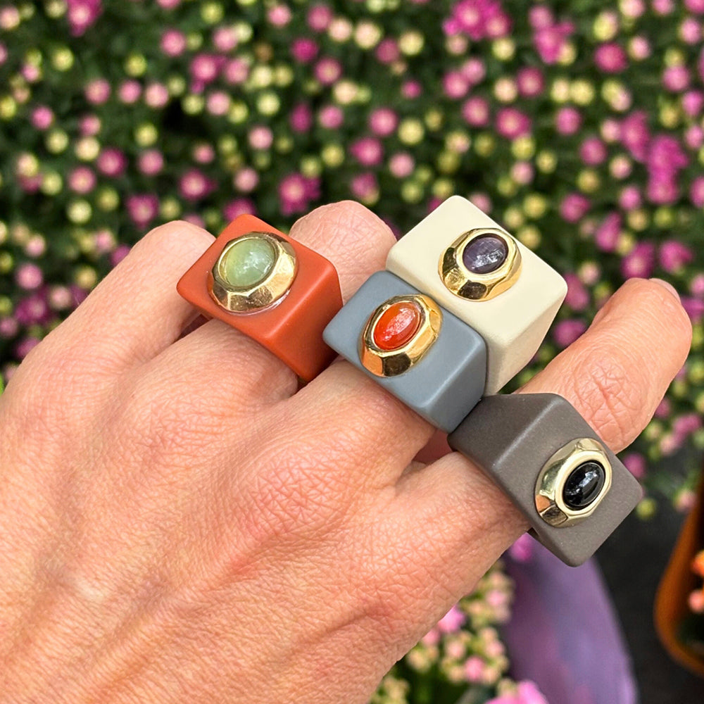 Anillo grande mujer marrón con onix
