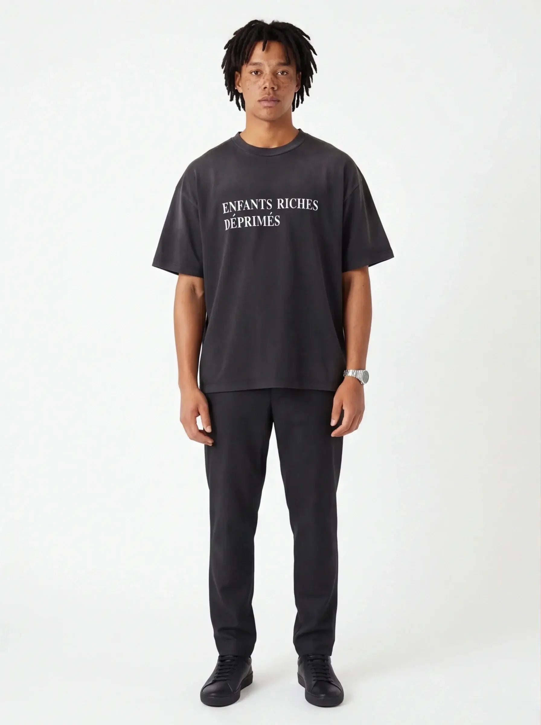 Camiseta Minimalista Acabado Mate – Edición Limitada | Lambda