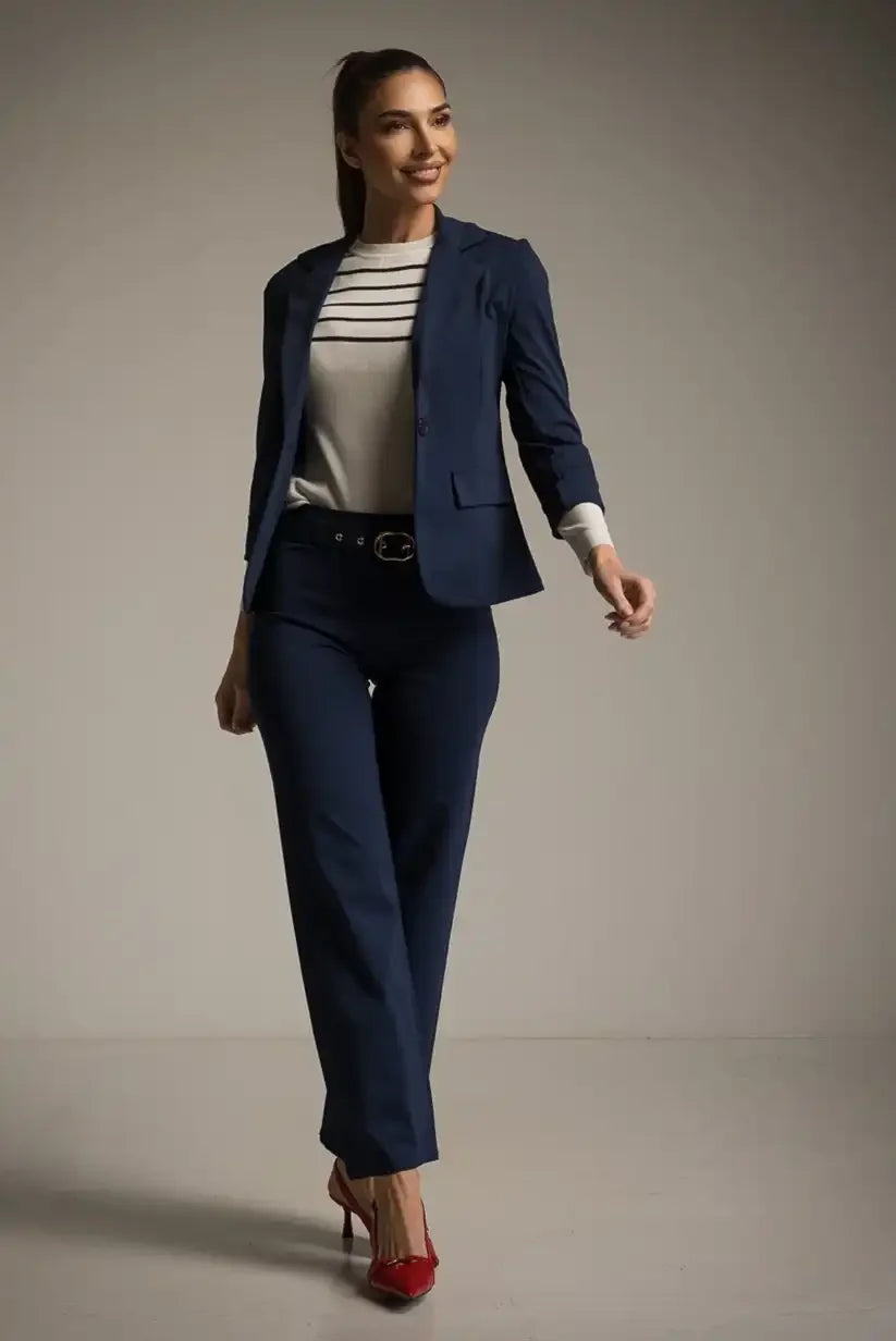 Blazer de mujer entallada Azul Marino