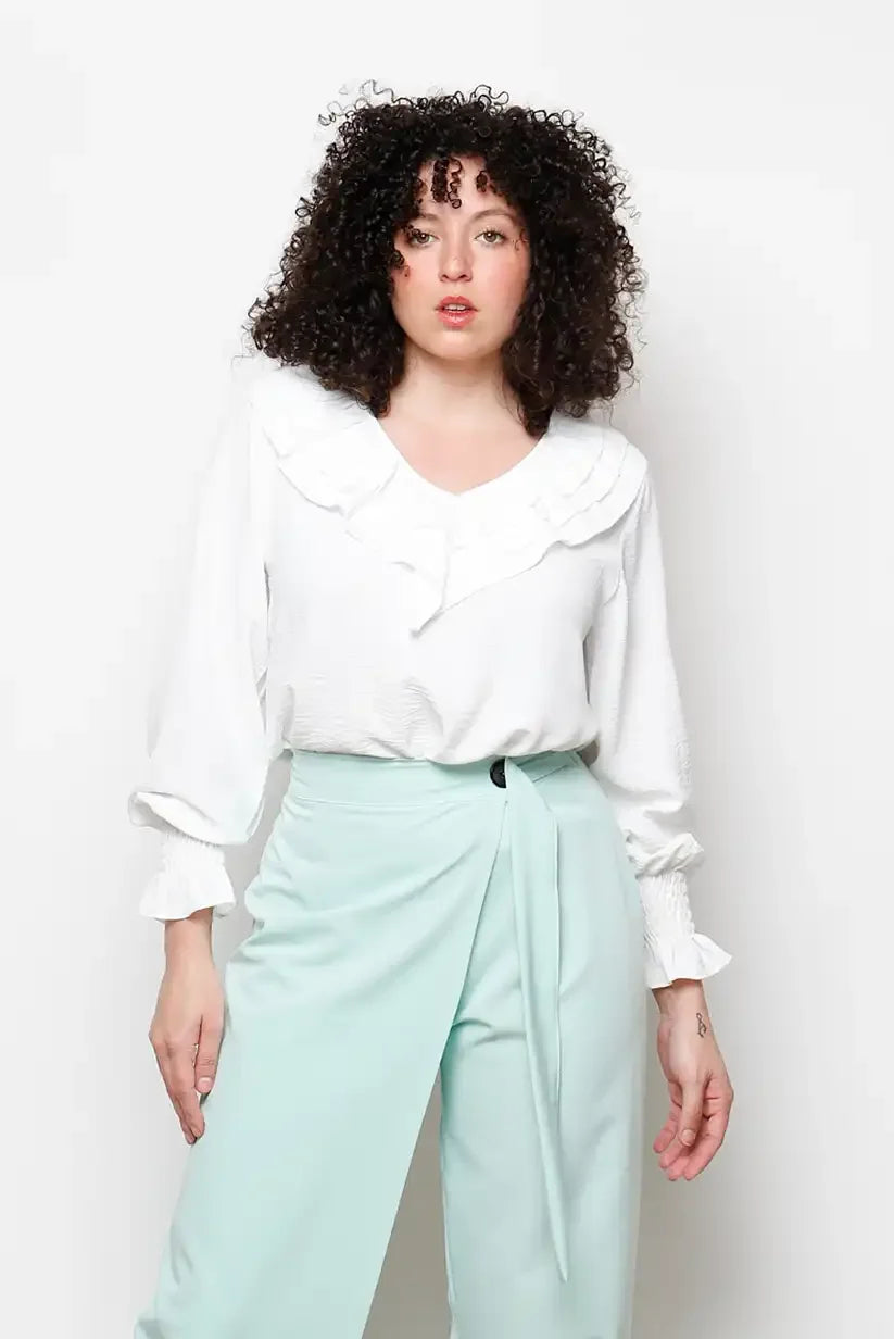 Blusa Blanca Mujer Vaporosa Cuello Pico Volante Primavera