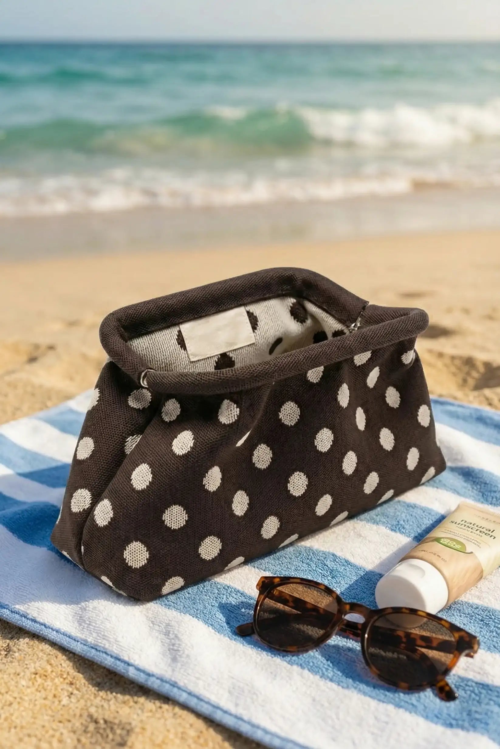 Bolso Clutch Mujer Topos Marrón Chocolate | Neceser Playa Estilo Parisino