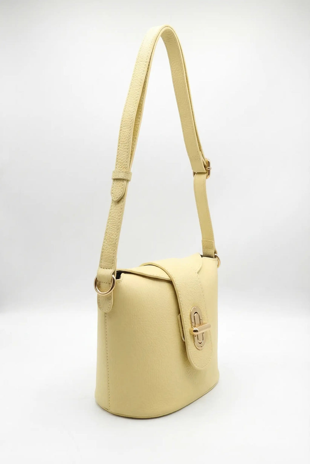 Bolso mujer mediano bandolera piel