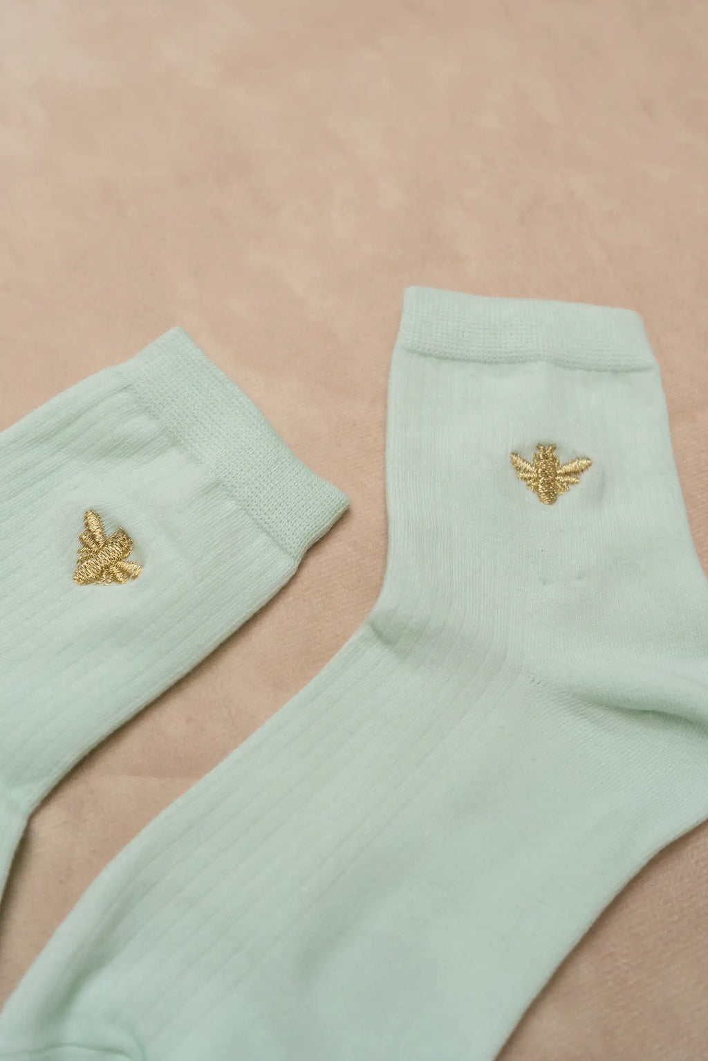 Calcetines Mujer Algodón Verdes con Abeja Bordada | Calcetines Originales