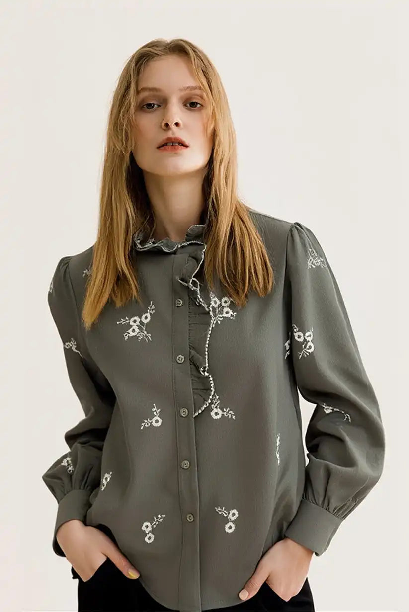 Camisa Mujer Verde Kaki Bordada Manga Larga Algodón Romántica