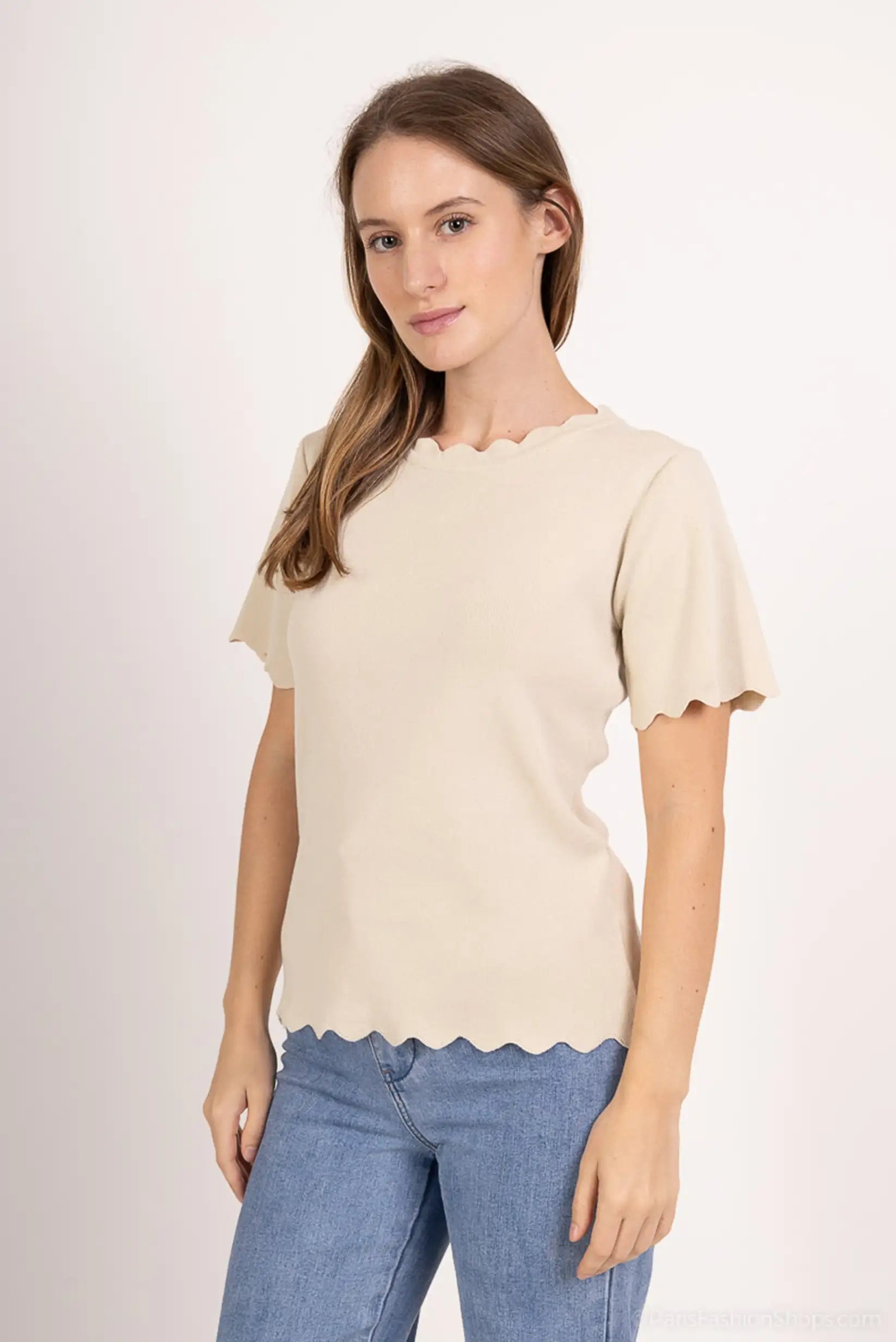 Top mujer Manga Corta ondulada Beige