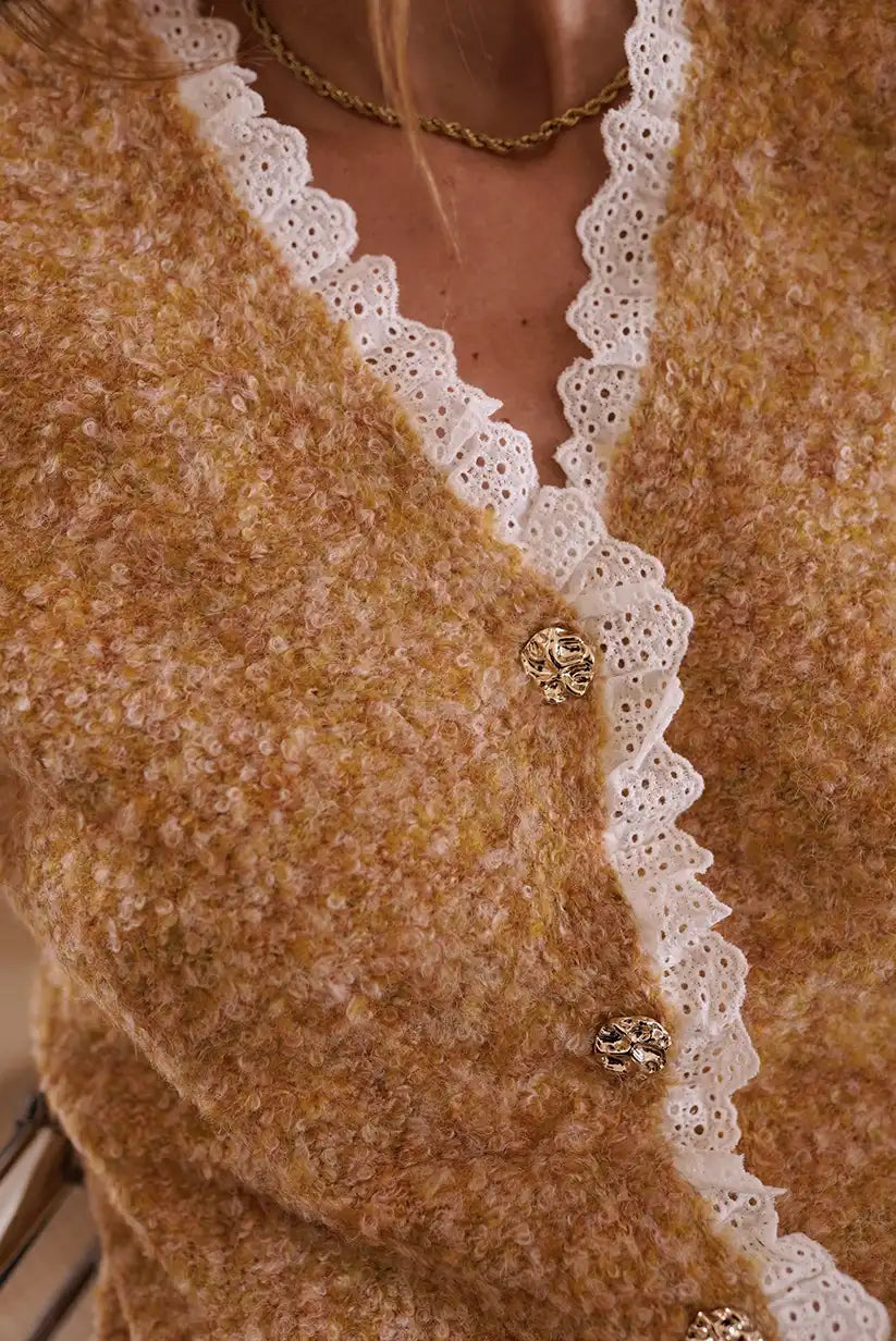 Chaqueta Mostaza Mujer con Encaje y Botones Joya Bouclé Vintage