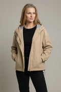 Chubasquero Corto Mujer Beige con Capucha | Chaqueta Impermeable Ligera Primavera