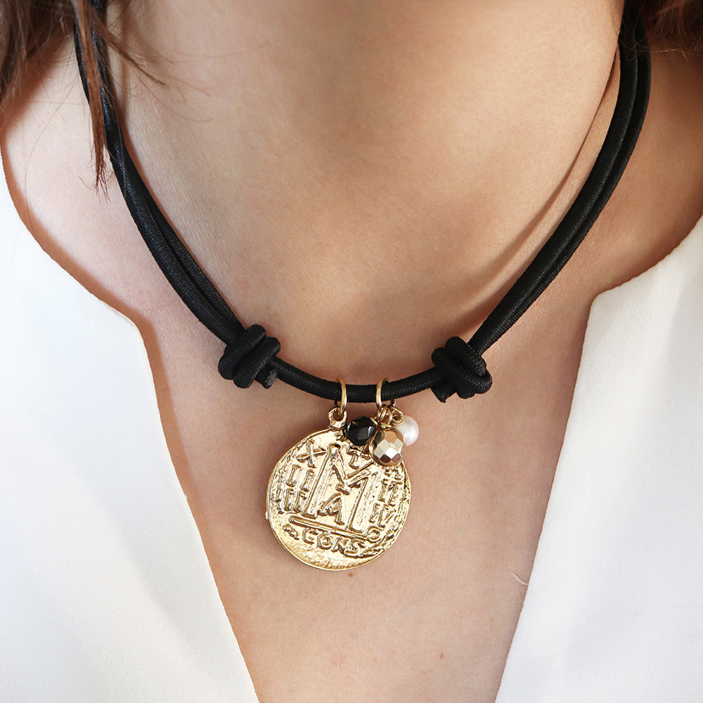 Collar corto moneda Auriga