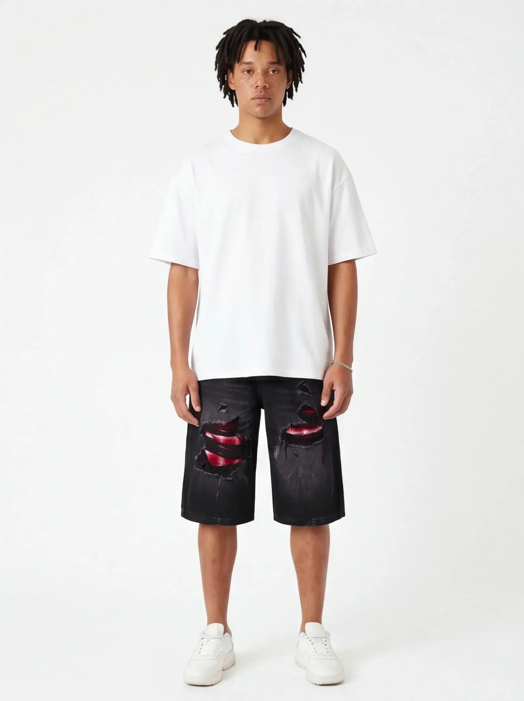 Pantalones Tres Cuartos Urbanos – Interior Afelpado con Estilo Contemporáneo