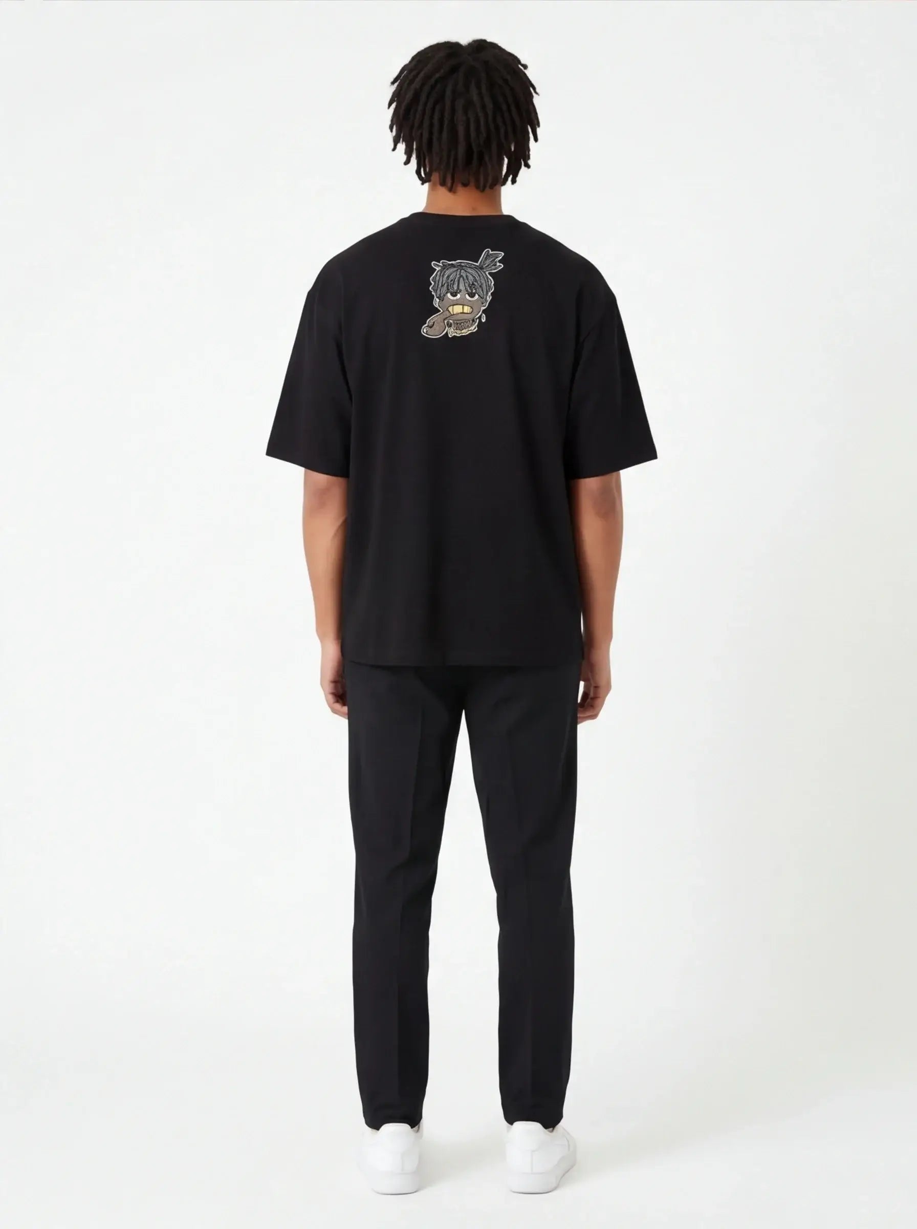 Camiseta Exclusiva – Algodón Supremo en Edición Limitada