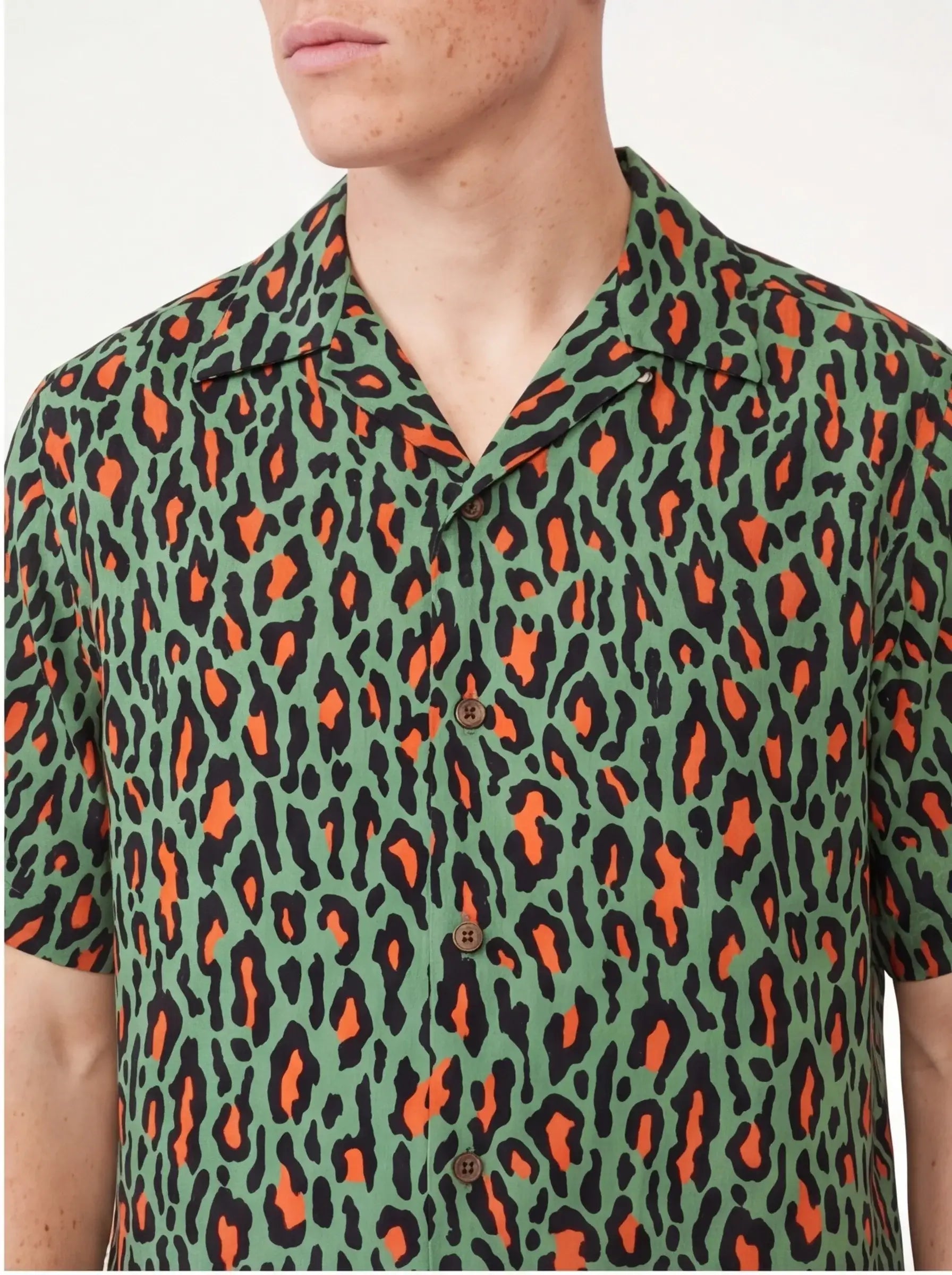 Dense Dynamic Shirt