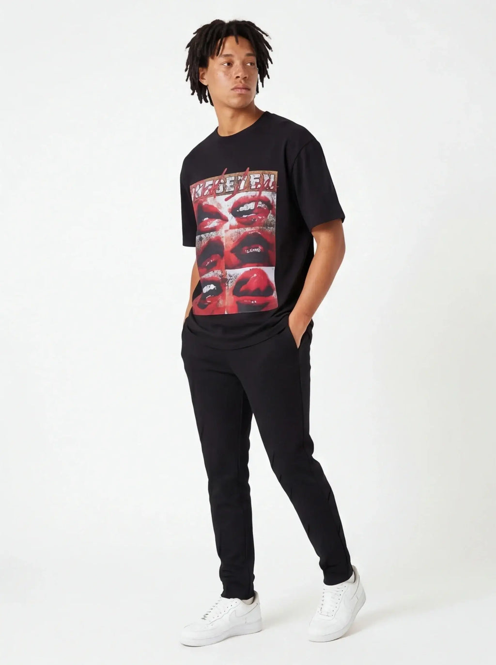 Dense Iconic Tee