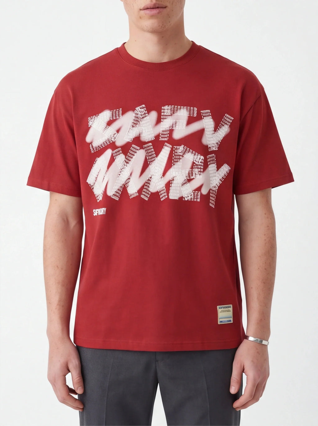 Camiseta Refinada – Sarga de Lujo con Estética Moderna