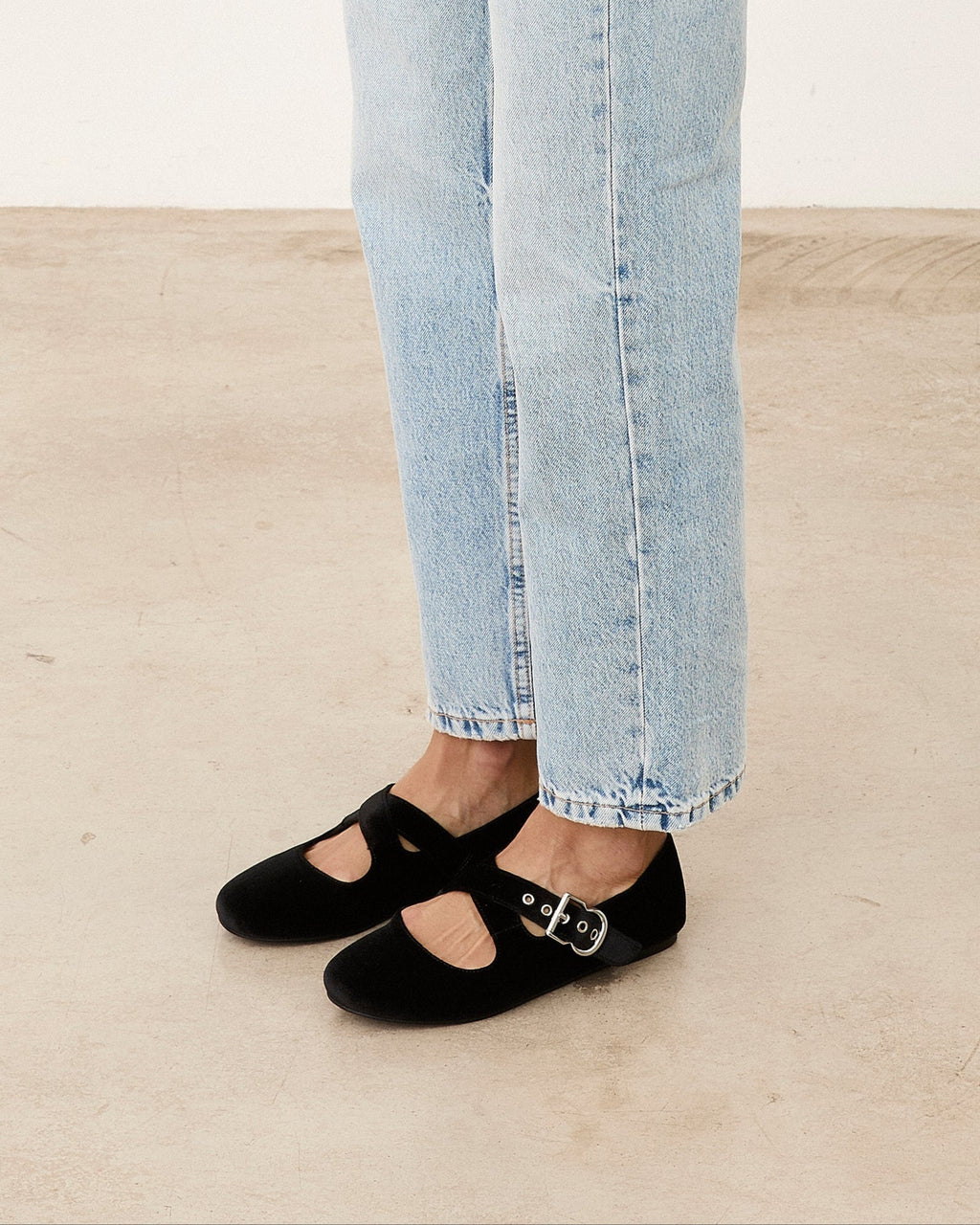 FLO NEGRO VELVET