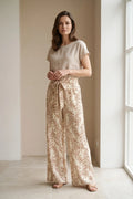 Pantalón Fluido Mujer Estampado Hojas Beige