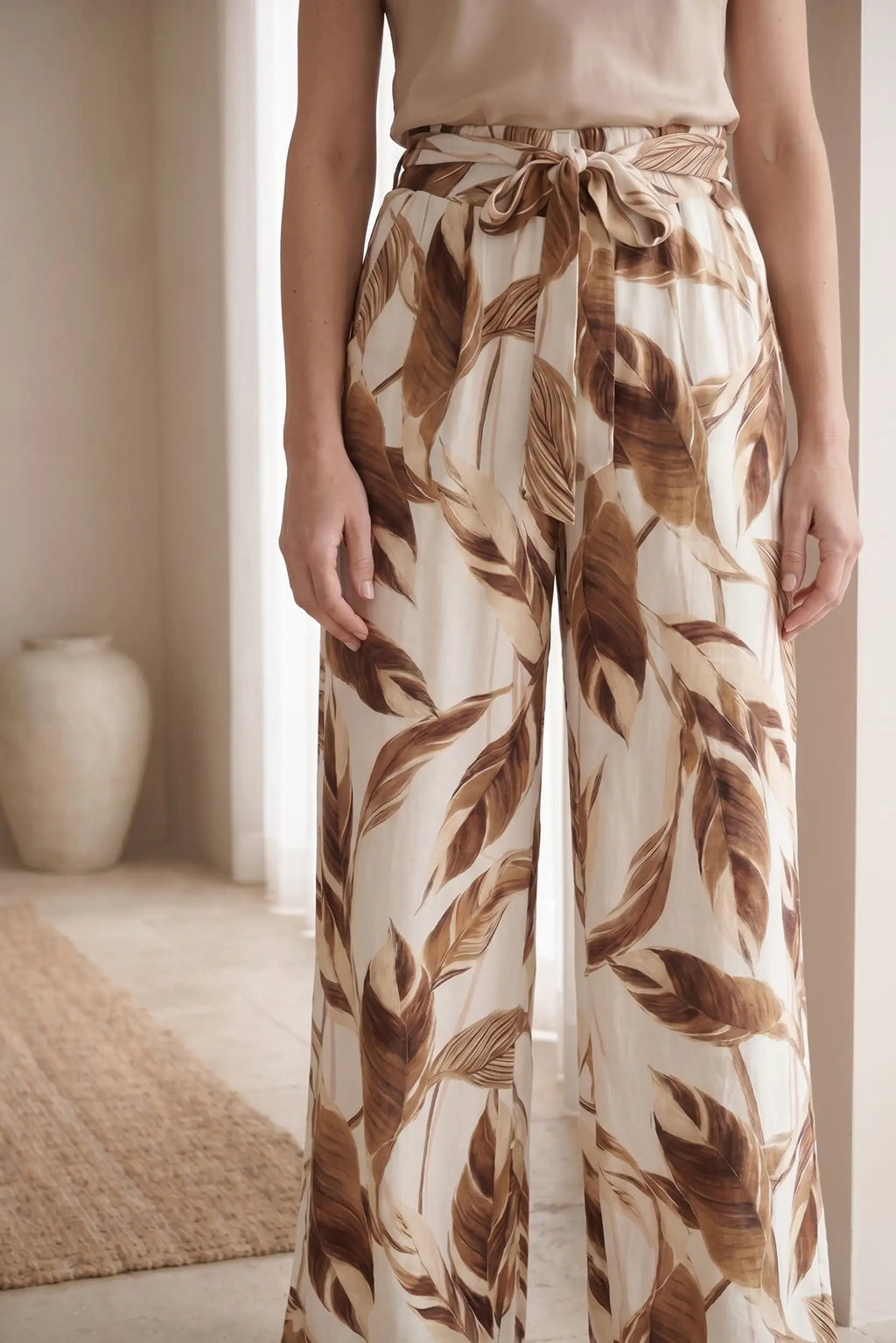 Pantalón Fluido Mujer Estampado Hojas Marrón Beige