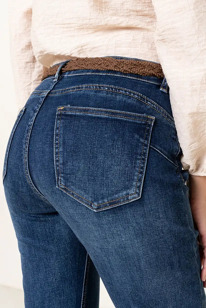 Pantalón Vaquero Recto Mujer Azul con Bordado de Mariposas