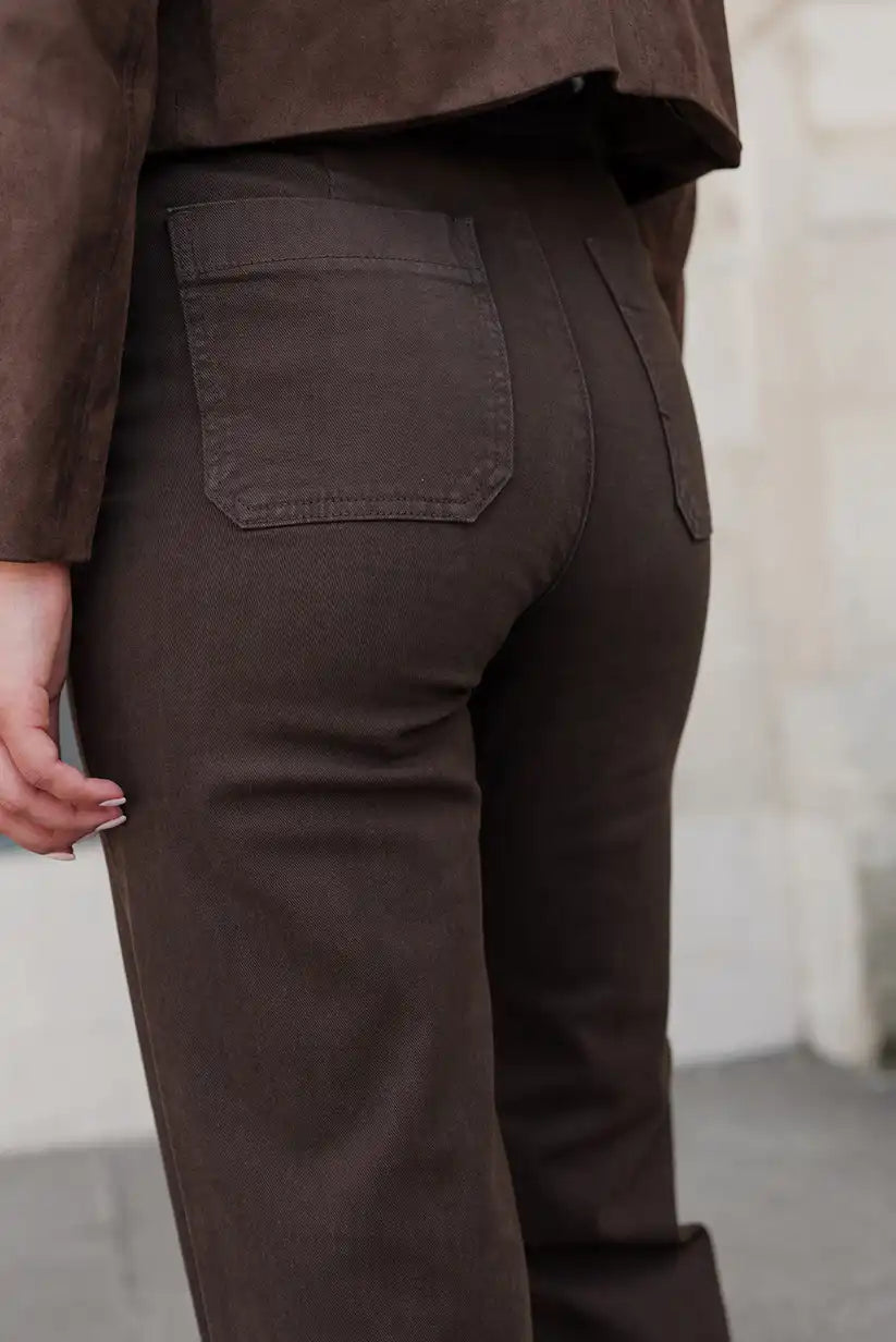 Pantalón Vaquero Mujer Campana Marrón Chocolate Botones Dorados