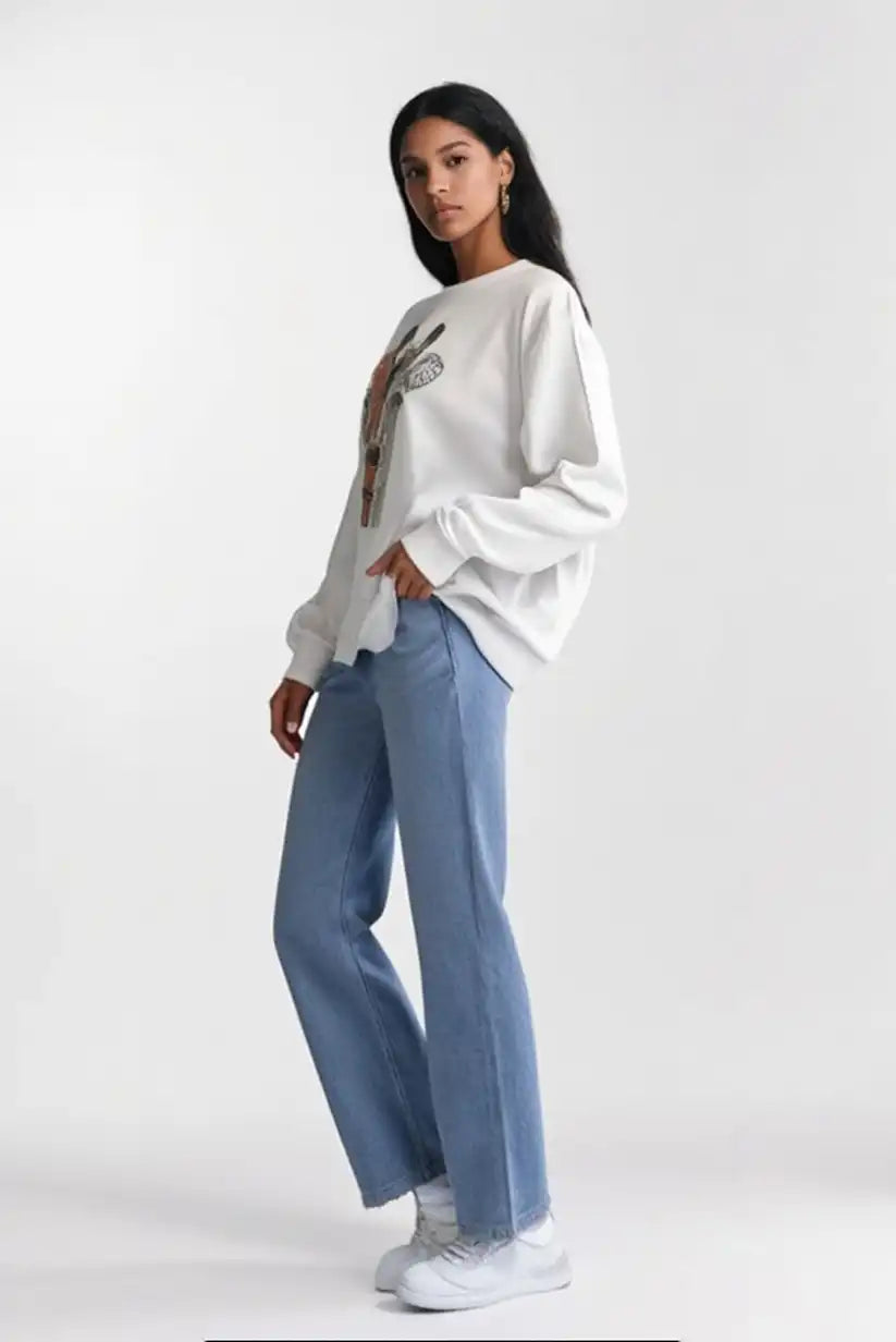 Sudadera Mujer Blanca con Jirafa Dorada Estilo Casual Artístico