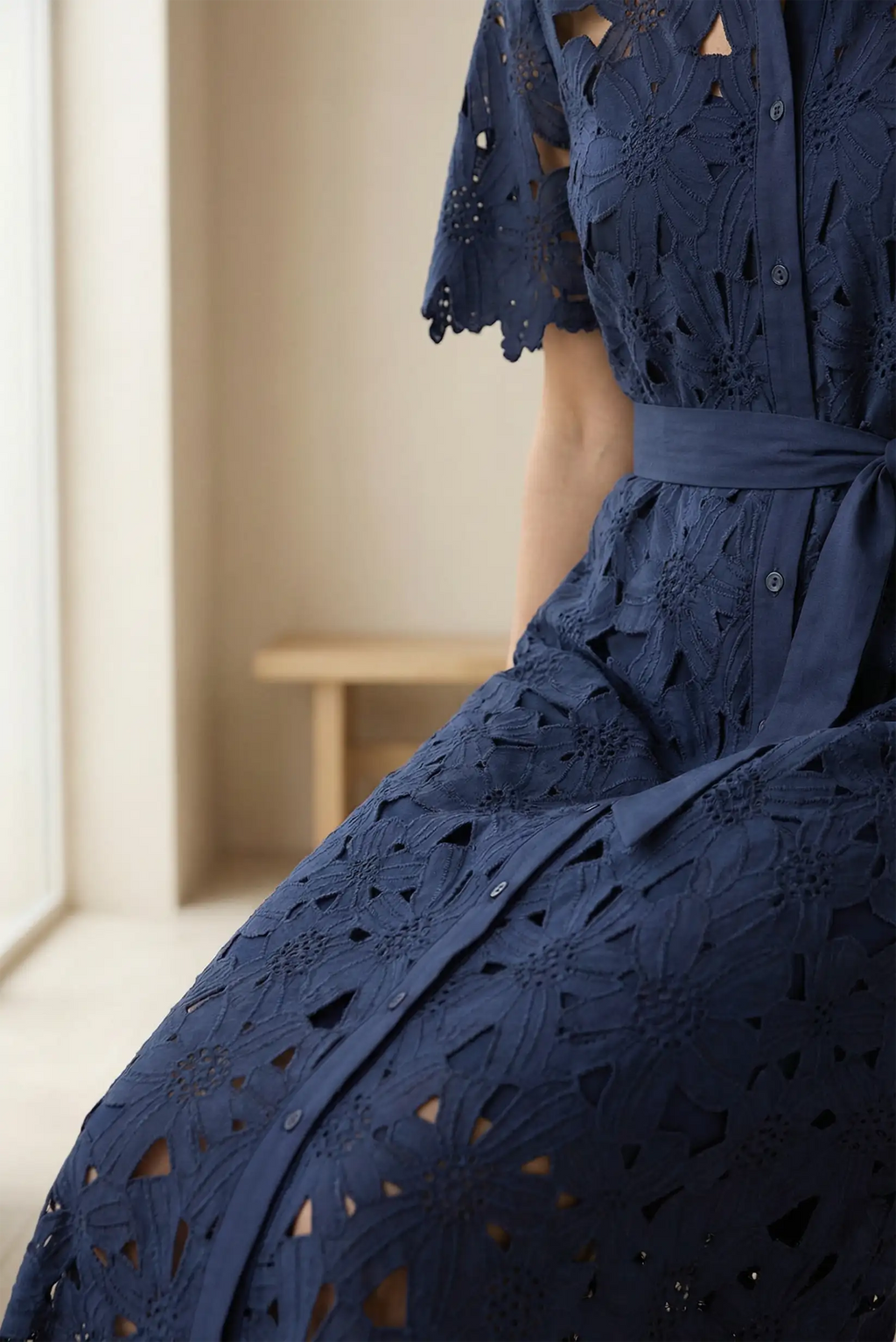 Vestido Midi Azul Marino Lace calado
