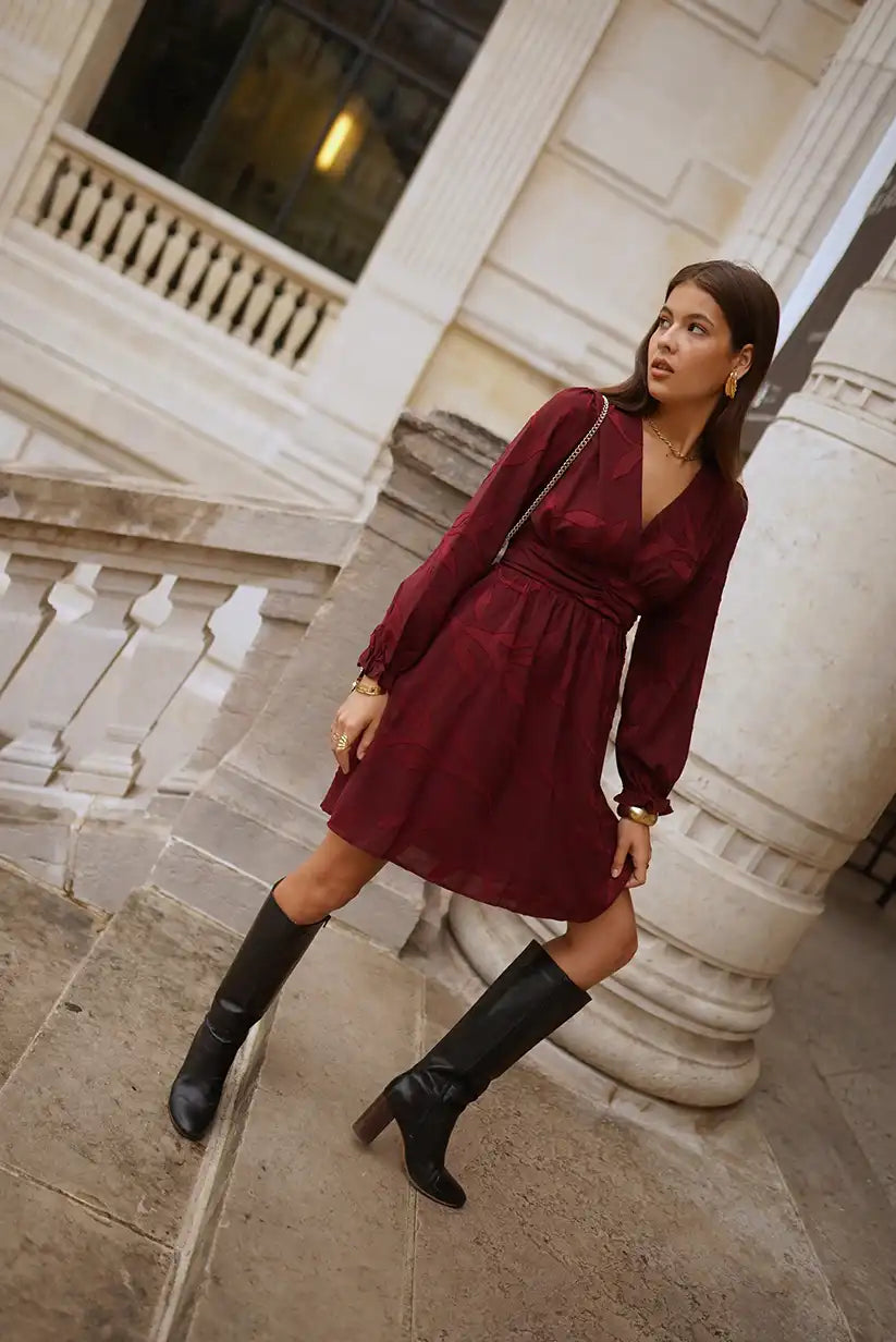 Vestido corto burdeos mujer manga larga cruzado elegante casual