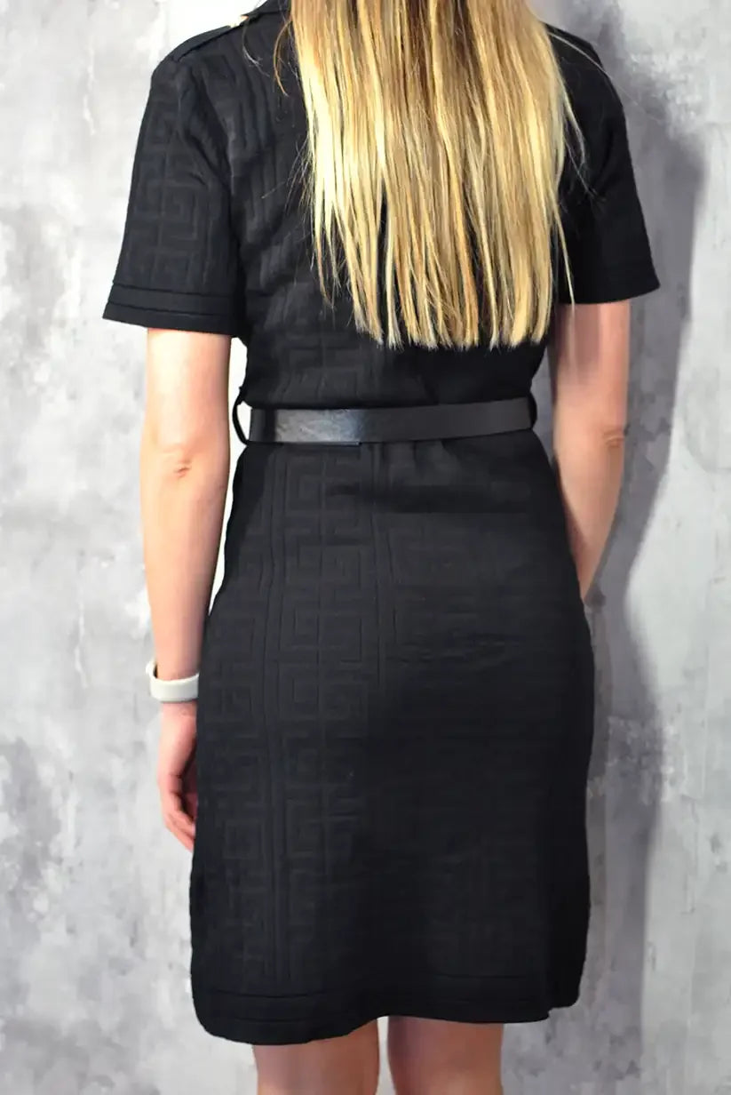 Vestido Punto Negro Mujer Elegante con Cinturón y Botones Dorados
