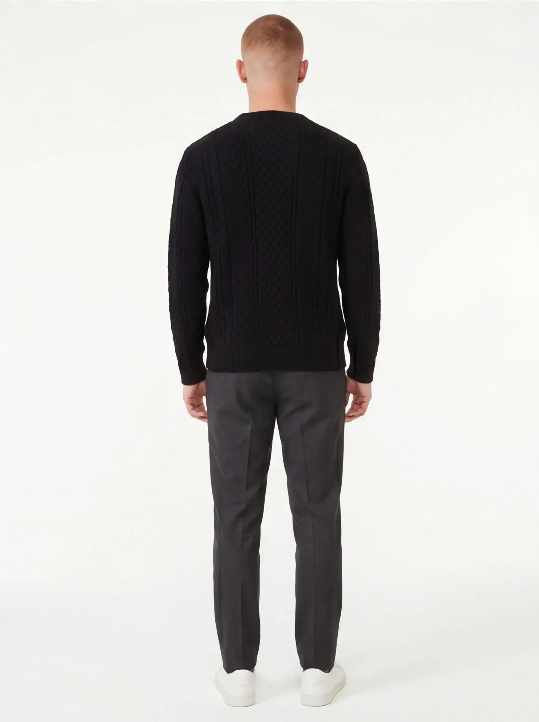 Fine Iconic Pullover