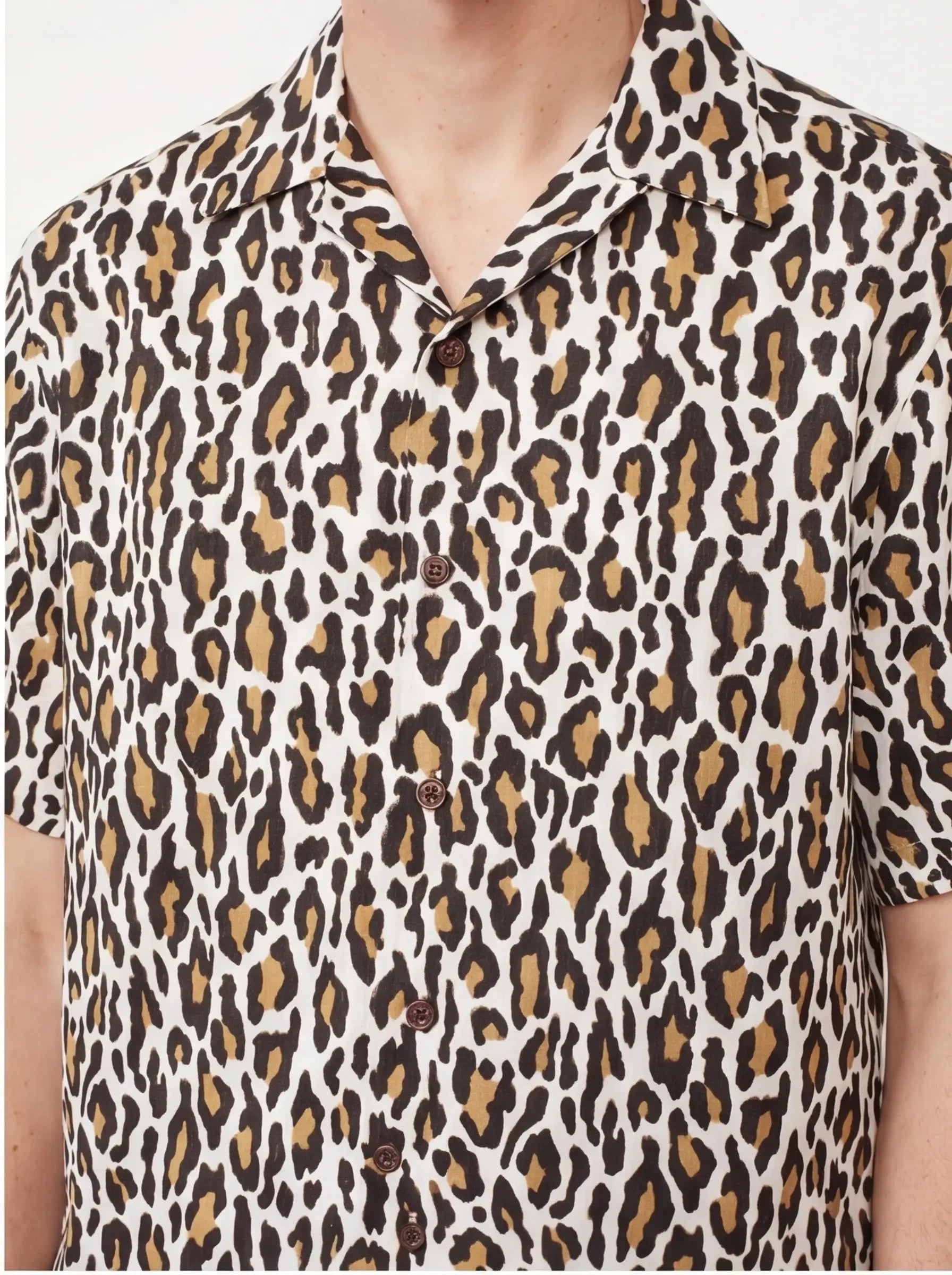 Dense Dynamic Shirt