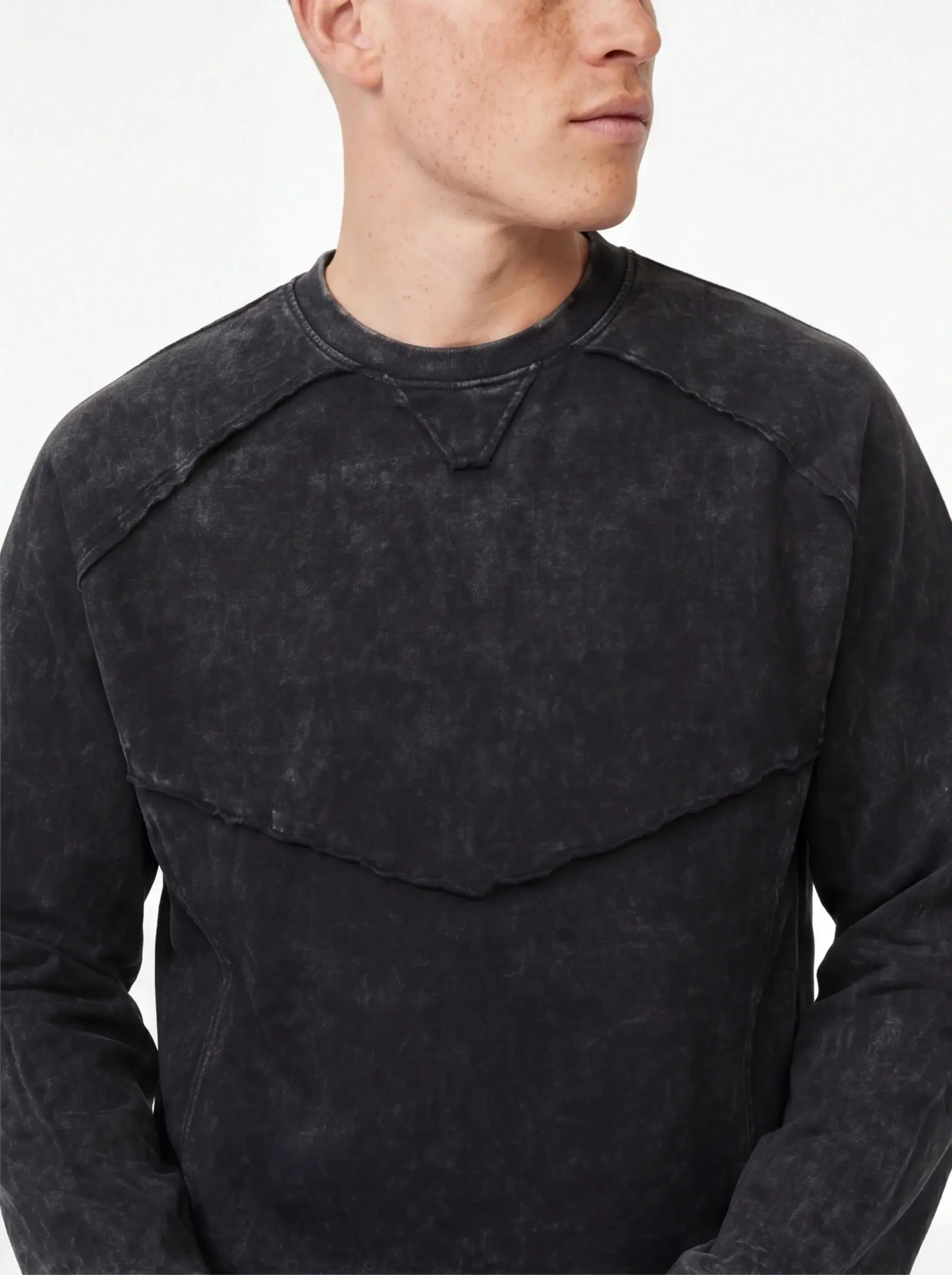 Dense Relaxed Pullover